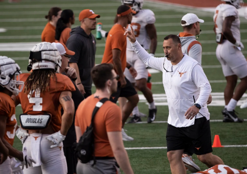 Texas football gets disturbing news in the recruitment of one of their top target experience prospect