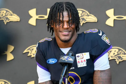 TRENDING: Ravens superstar Lamar Jackson slams NFL officials