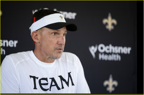 New Orleans Saints have reached mutual agreement to sign Raiders superstar, according to a report from NFL insider