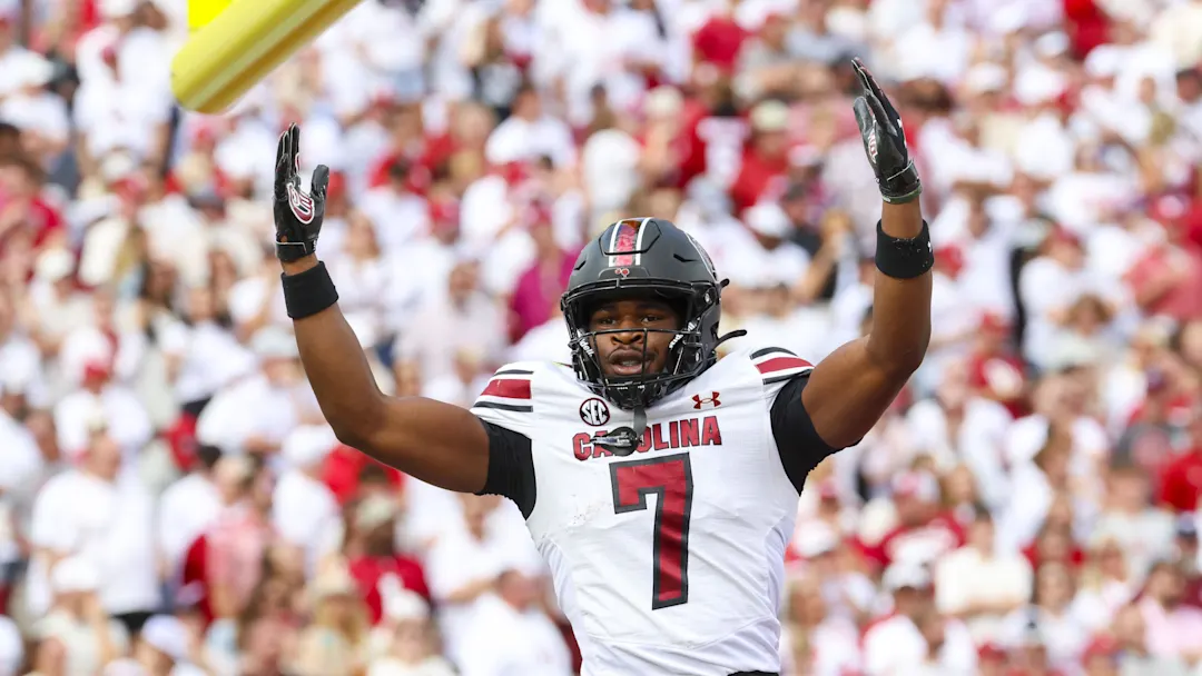 BREAKING NEWS: South Carolina Target TOP Highly Rated four-star prospect Officialy  Sets Commitment Date After a great official visit
